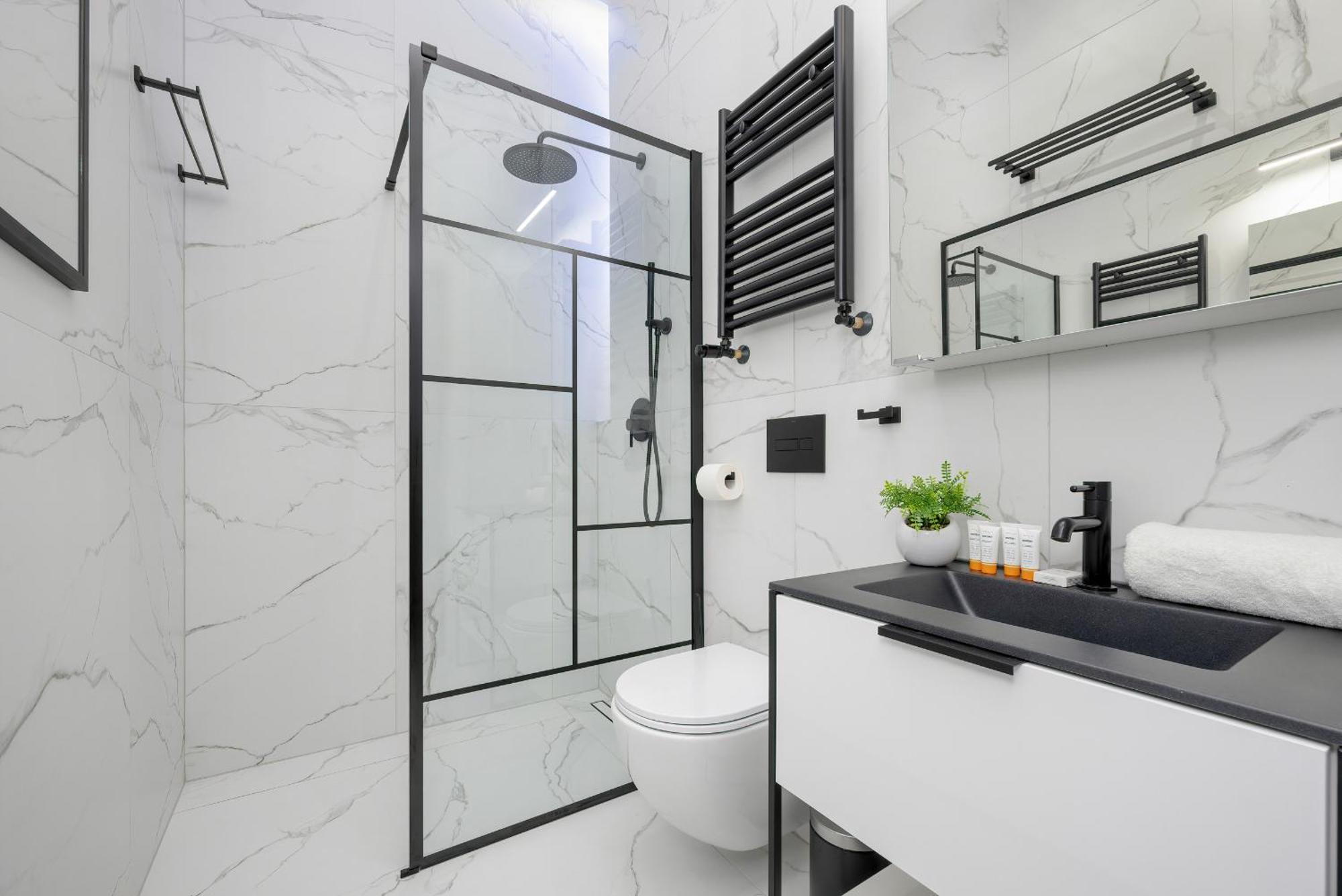 Exclusive Grey And Red Apartment In Warsaw Center By Noclegi Renters Exteriör bild